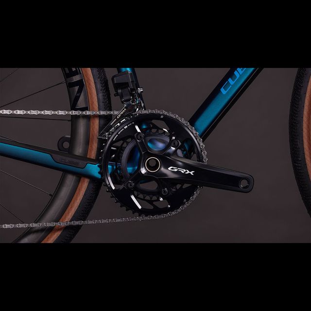 CUBE Nuroad C:62 Race gravel-pyörä CUBE Nuroad C:62 Race gravel-pyörä